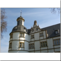 schloss-neuhaus-2007-0821.jpg